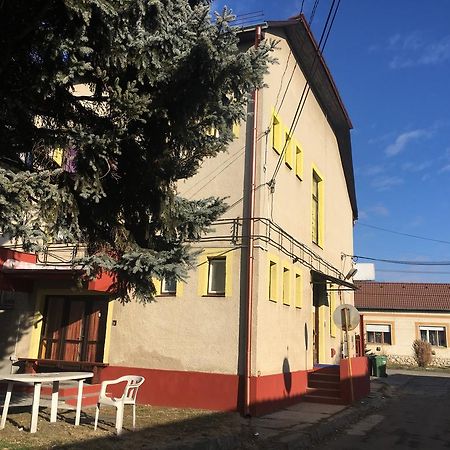 Centrum Panzió Kaposvár Esterno foto